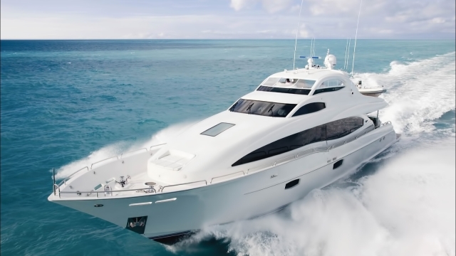 Navigating the Waters: Unlock the Luxury of Private Boat Charter