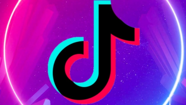 Uncover Viral Deals: The Rise of TikTok Shopping